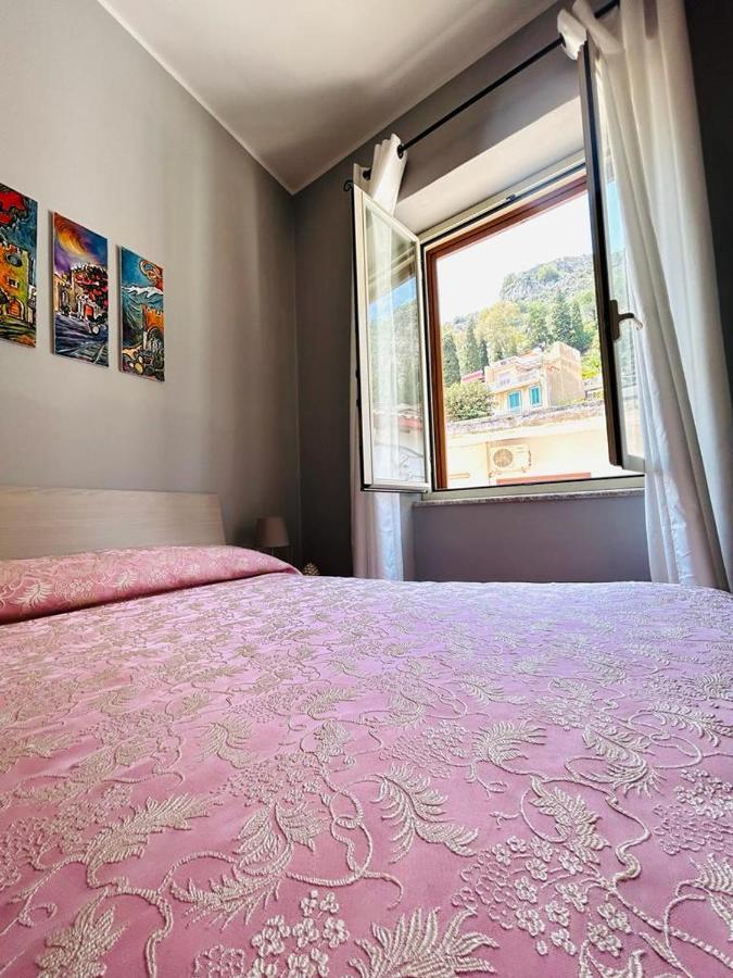 Casa Amelia - Charme In Taormina Villa Buitenkant foto